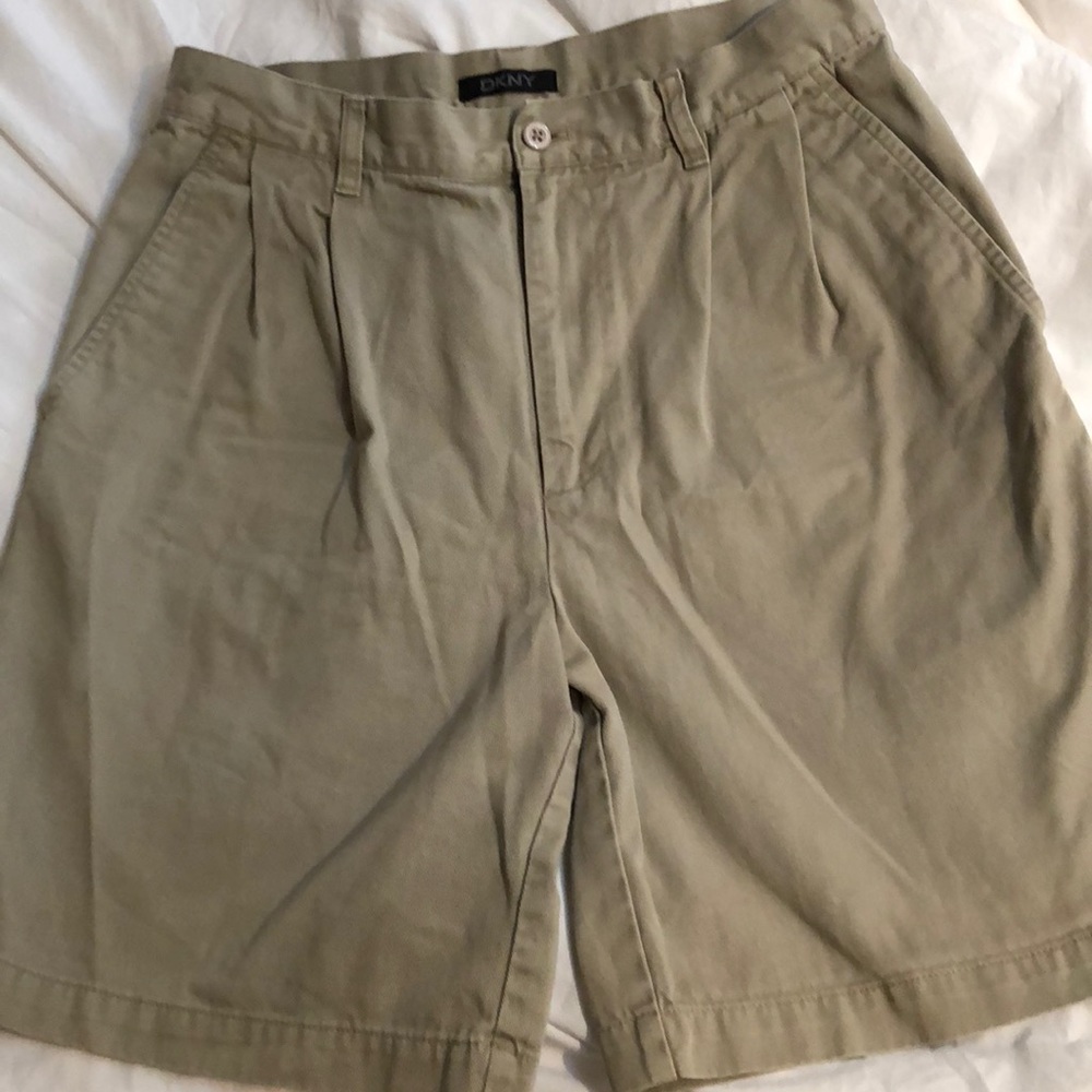 Men’s Khaki Shorts DKNY